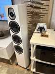 Colunas Sonus Faber Sonetto III + Gaia III–HiFi c/ Isolamento Premium