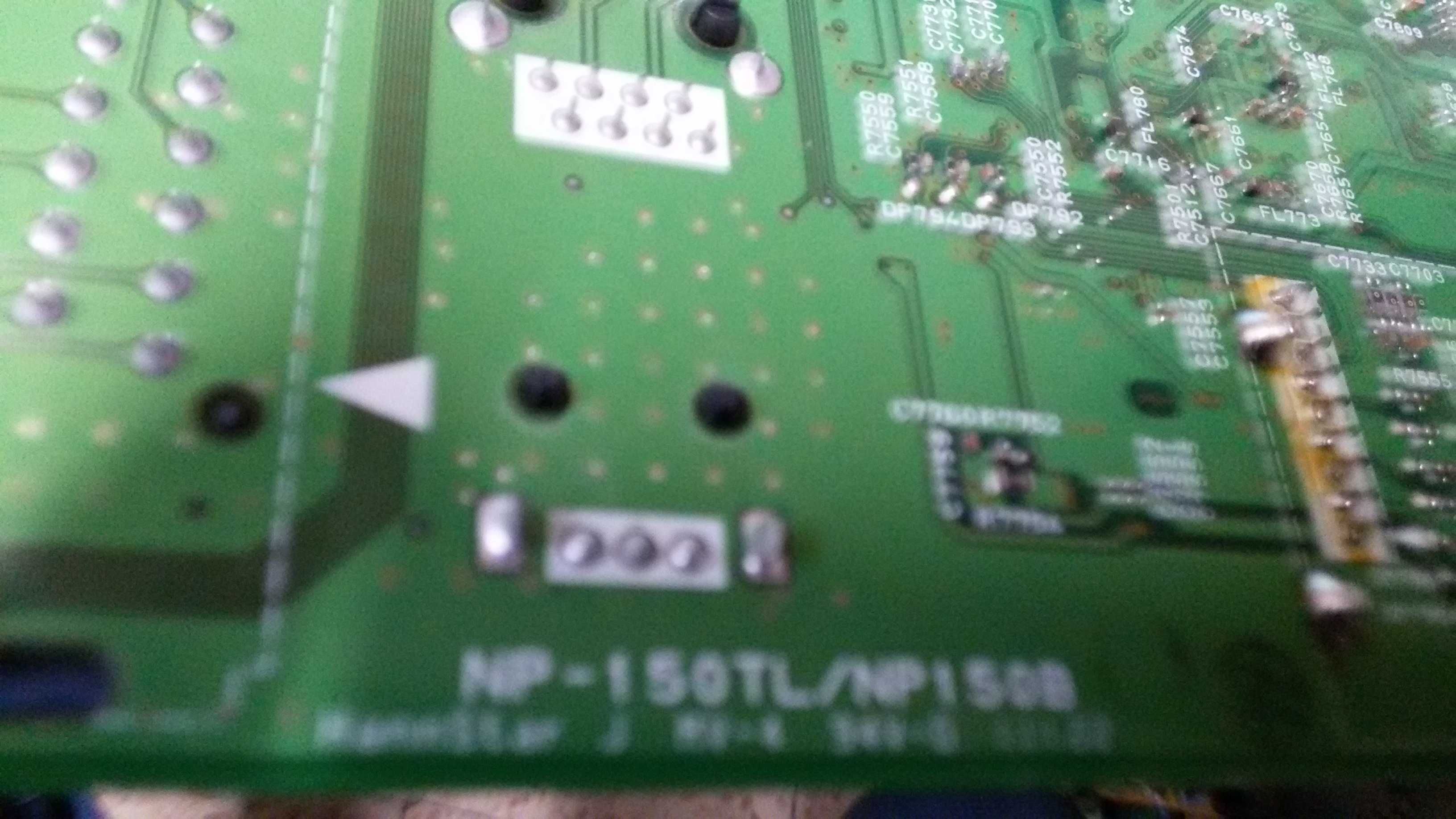pe0982 v28a001292a1 tv toshiba 37ul863
