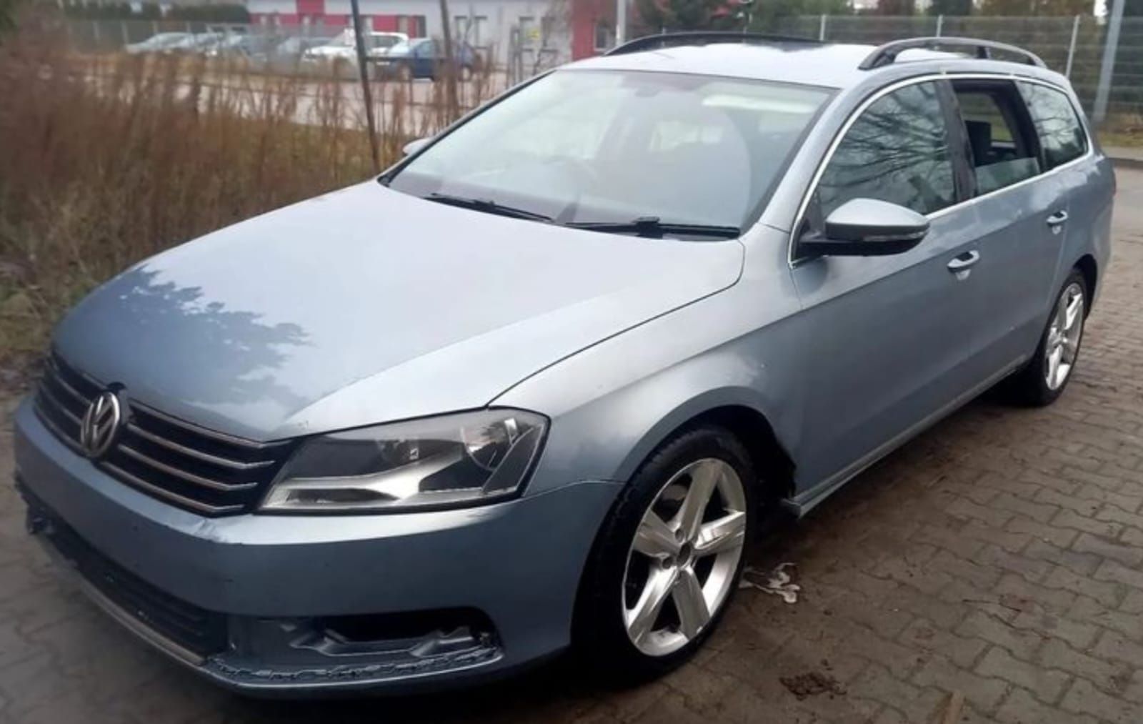 Капот морда Volkswagen Passat B7 Europe LC7Z