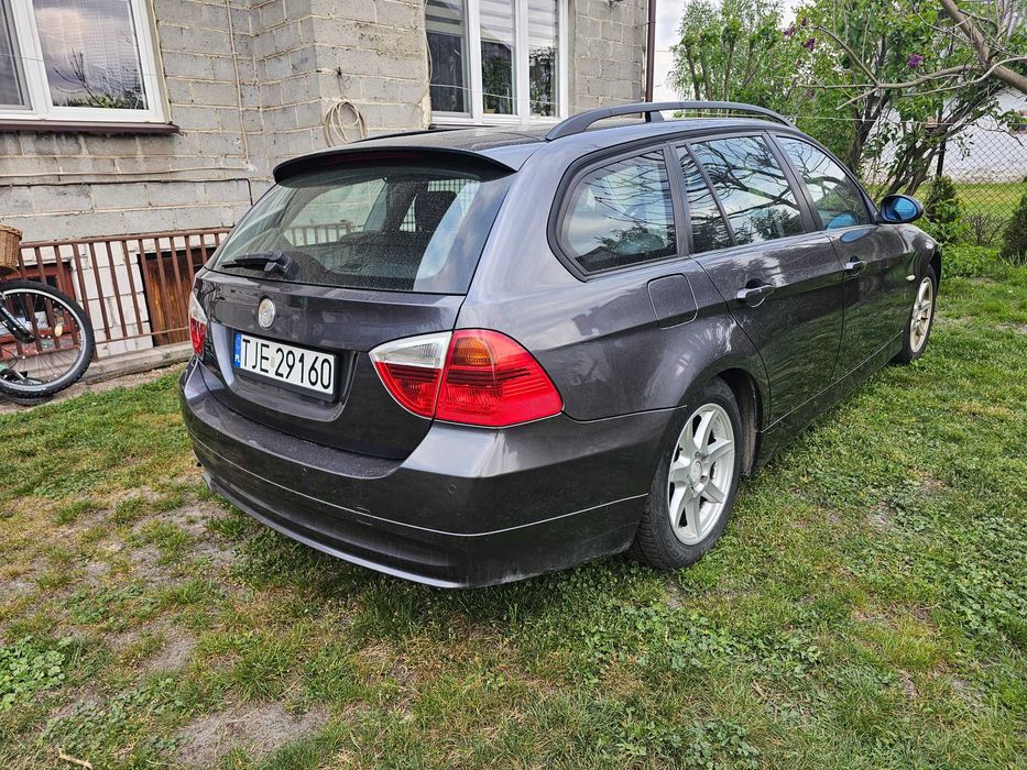 BMW E91 2.0 Benzyna