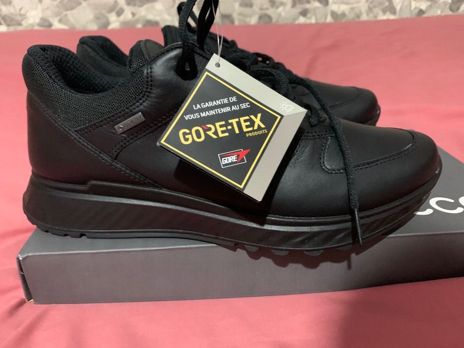 Кросівки ECCO Gore-Tex (нові)