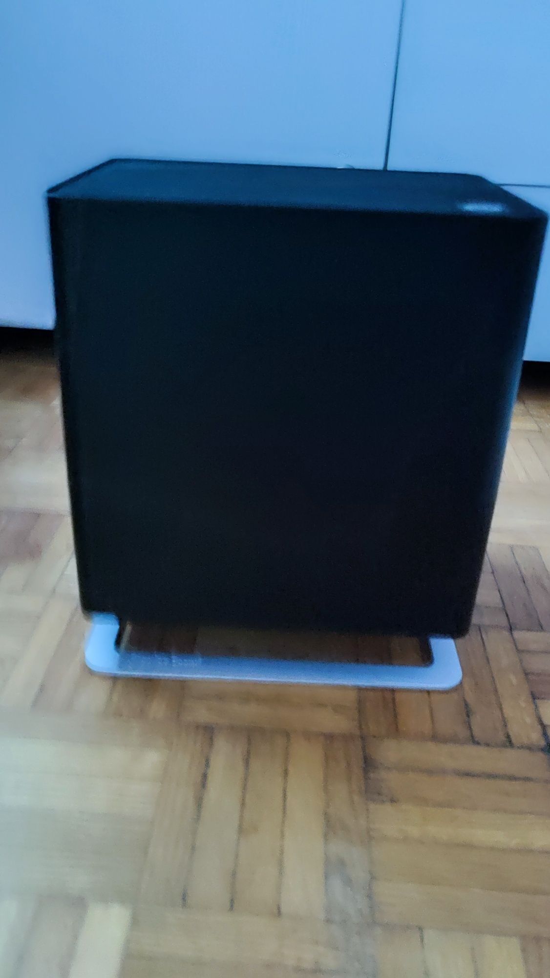 Nawilżacz powietrza Stadler Form Oskar.
