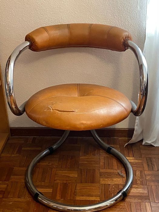 Renovar: cadeira de jantar "Tubolare" de Rudi Bonzanini para Tecnosalo