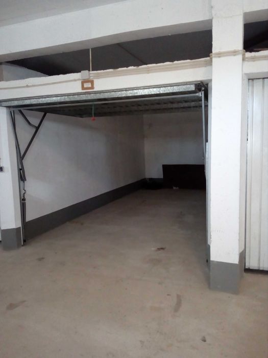 Garagem fechada - Aljezur
