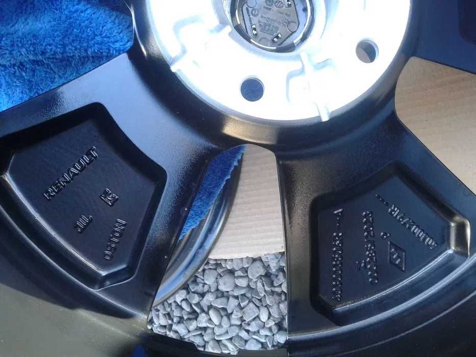 Felgi Alu R18'' 5x114.3 laguna captur koleos trafic vivaro talento
