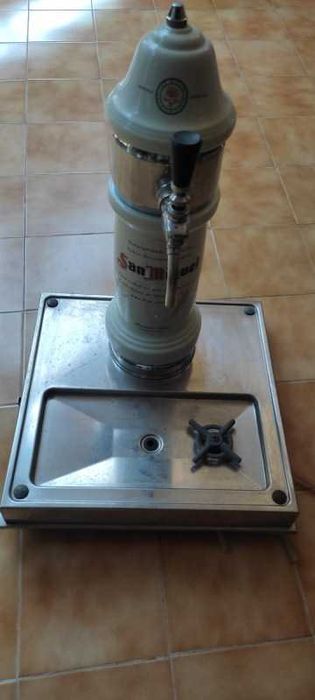 coluna para bebidas a pressão