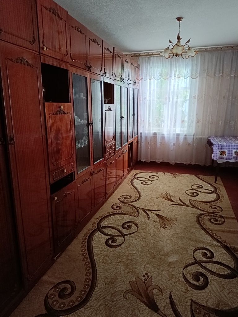 Продам газифікований будинок. Земельна ділянка 23сотки