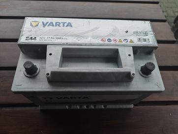 Akumulator Varta 77ah