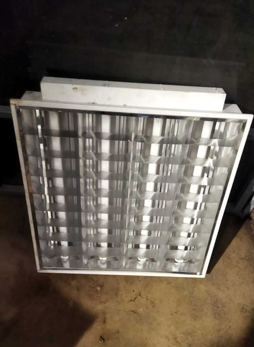 Armadura / Luminária 60*60 4 Lâmpadas Fluorescentes