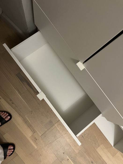 Komoda szafka szafa vihals ikea biala