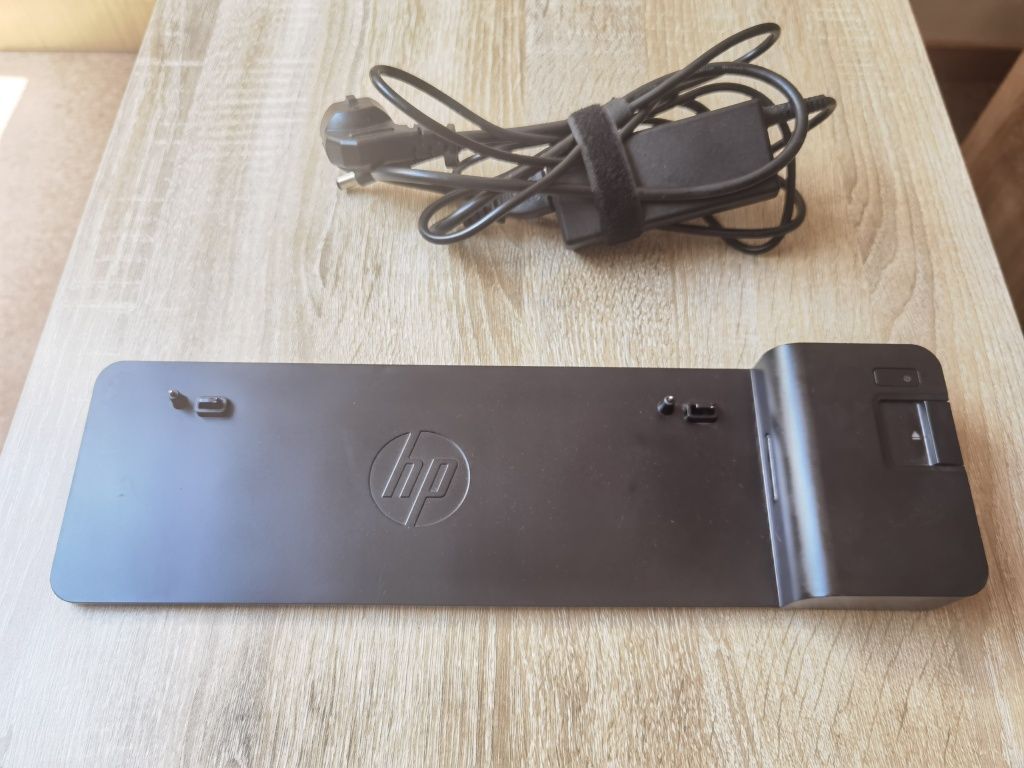 HP UltraSlim Docking Station + carregador