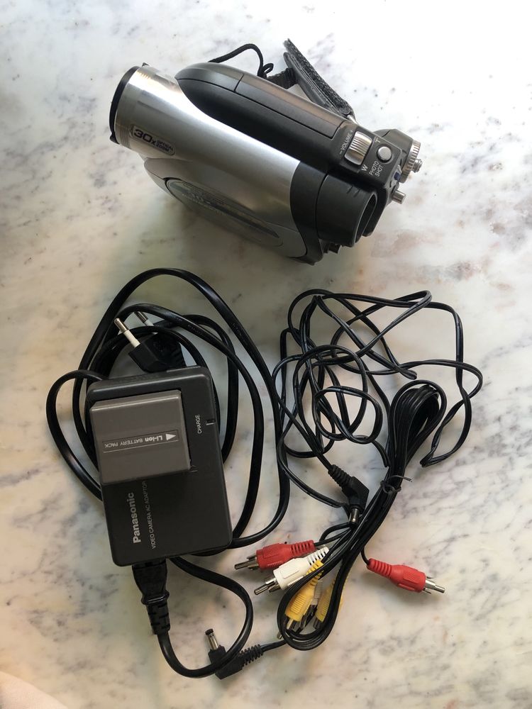 Camara de filmar Panasonic VDR-D150E