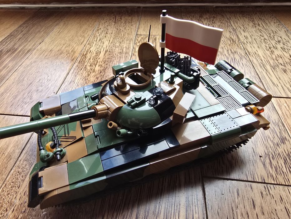 COBI 2624 czołg T-72 M1R
