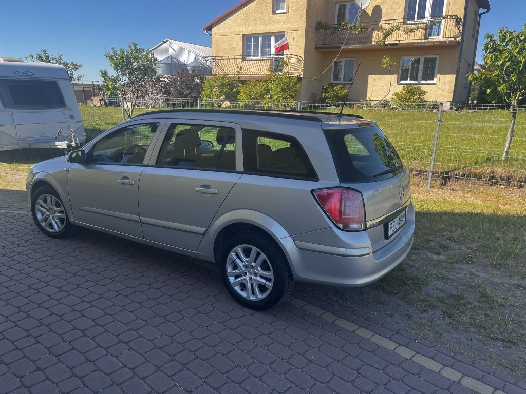 Opel Astra 1.9 Diesel 2006r Klimatyzacja!! 6 Biegów!!!