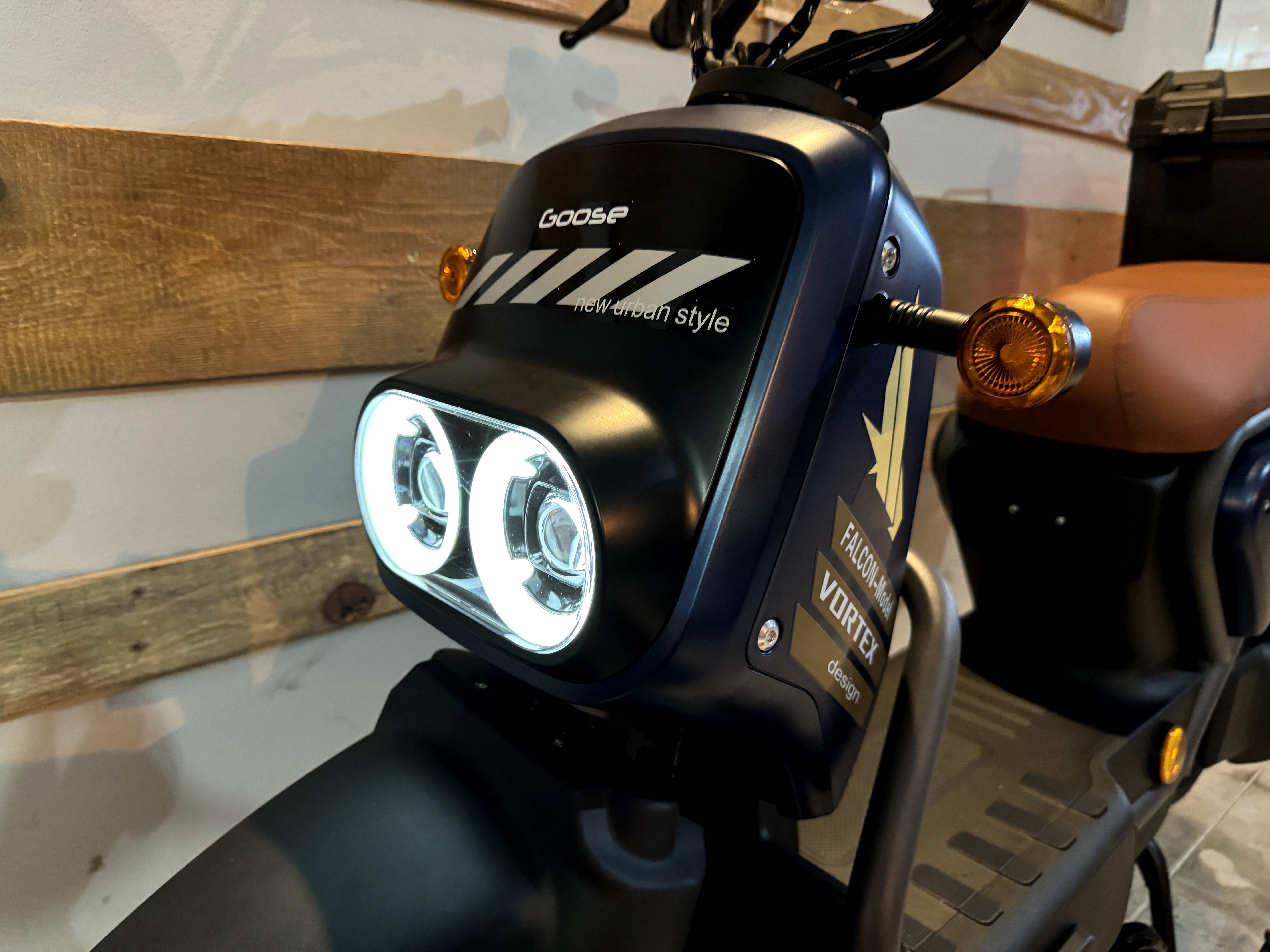 Scooter Elétrica sem carta Vortex Falcon 72V Financiamento