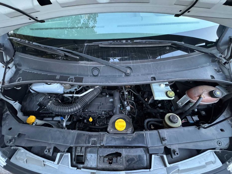 Renault Master L2H2 2.3 Dci 125cv Caixa Isotérmica Com Frio