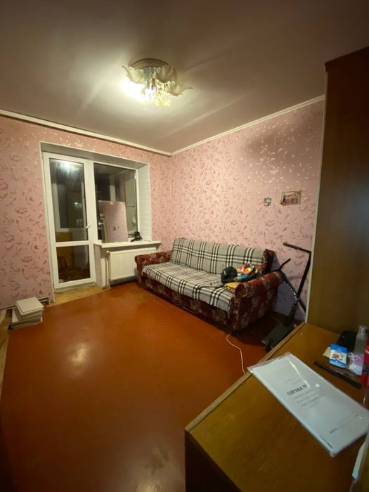 Продаж 3-х кімнатної квартири