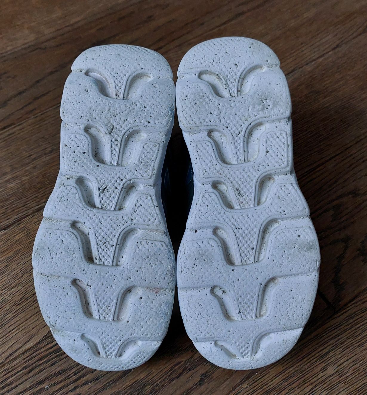 Skechers кроссовки с подсветкой р.31(19,5 см)