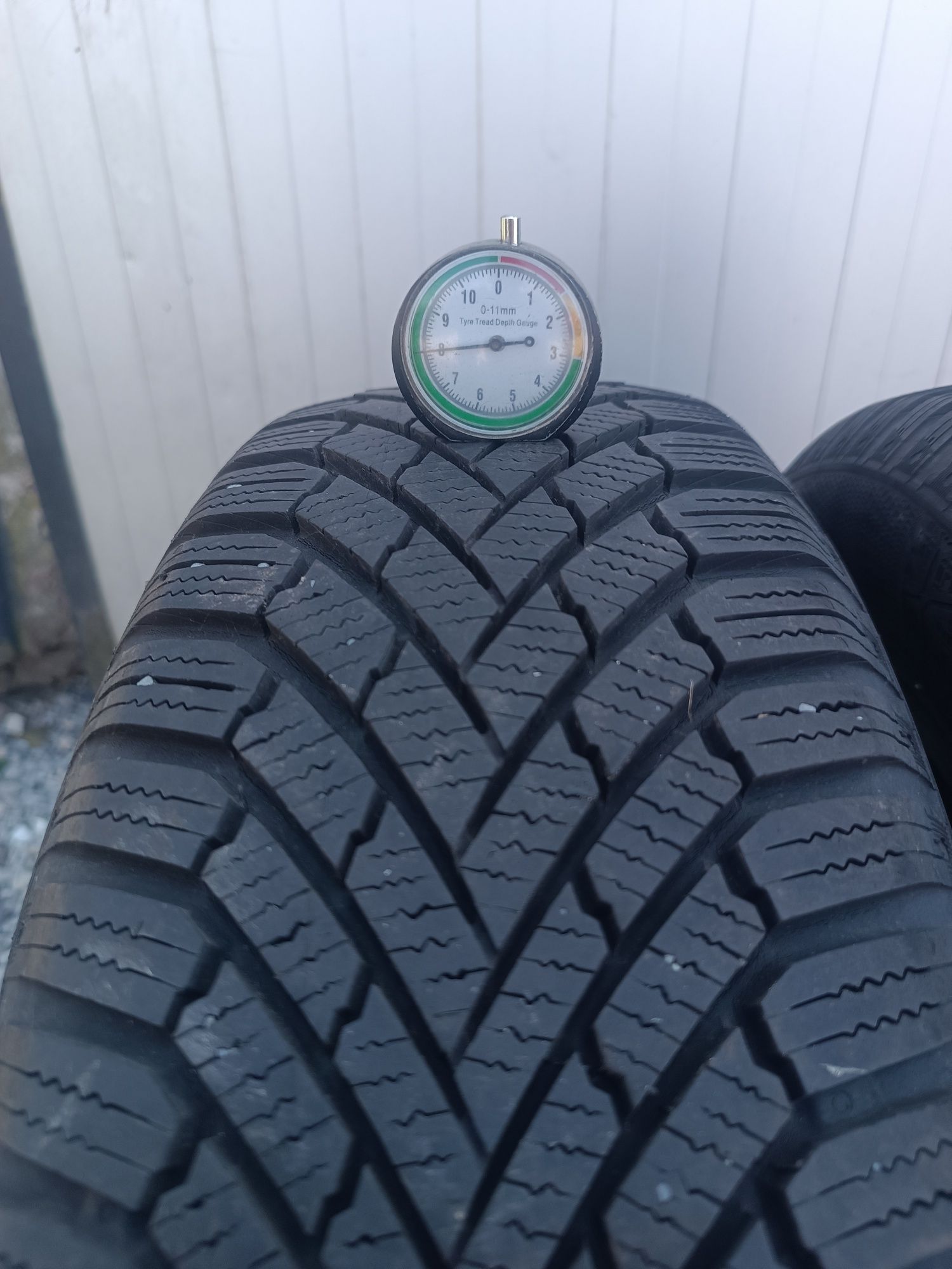 195/65R15 Dwie opony zimowe Continental 2019r jak nowe 8mm