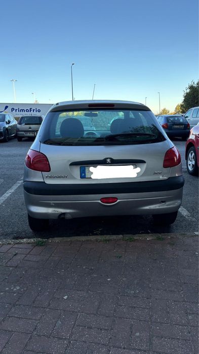 Peugeot 206 1.1 gasolina