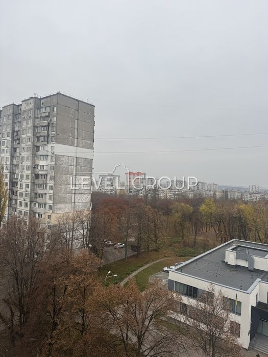 Продаж 1 кімнатної квартири, 46м2, вул. Гната Юри, Святошинський р-н