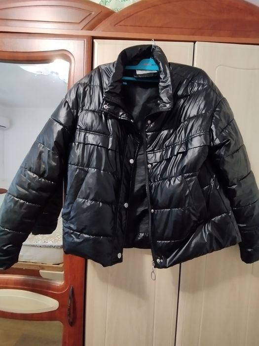 Женская демисезонная куртка