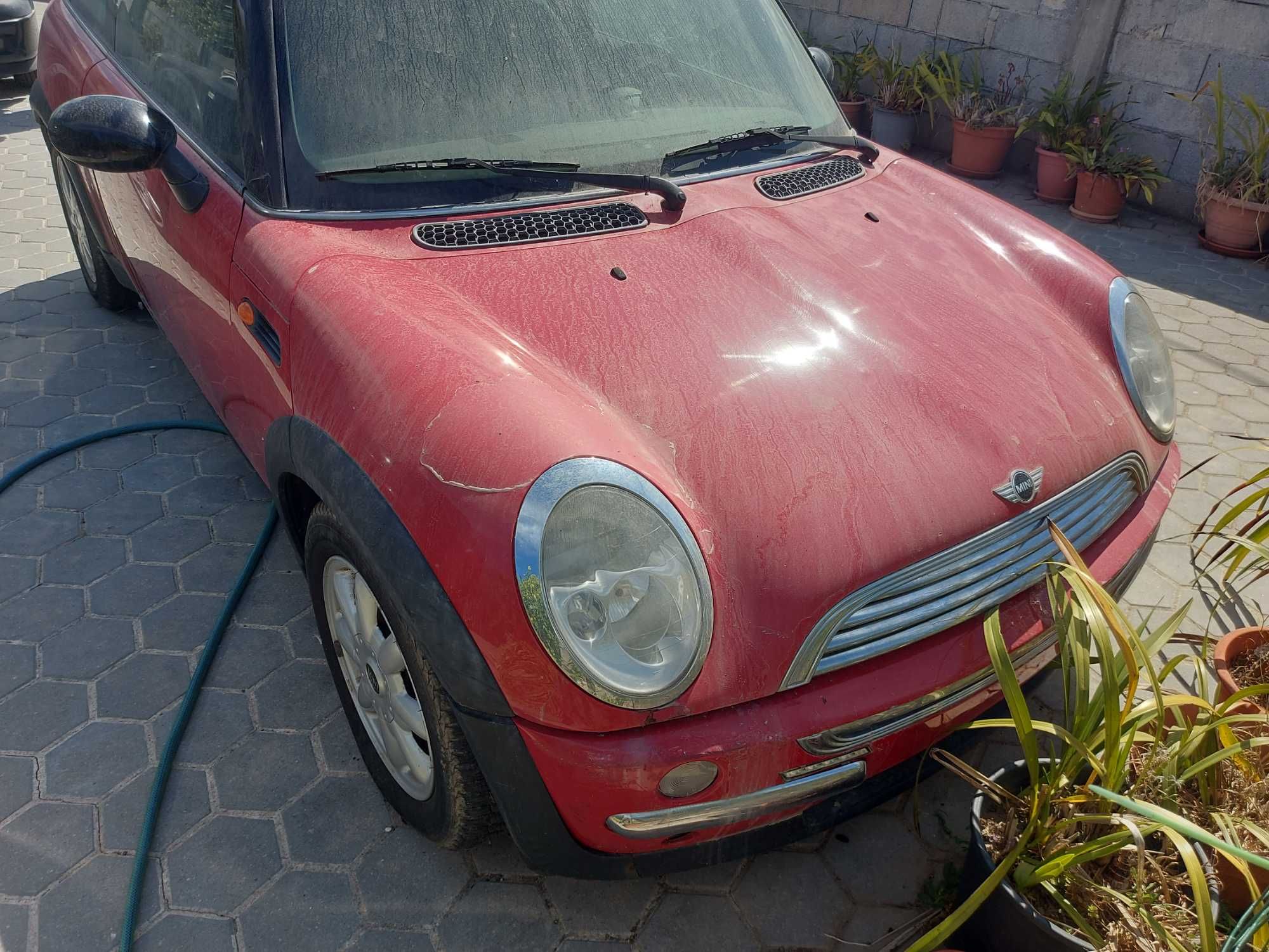 Frente completa Mini Cooper com faróis