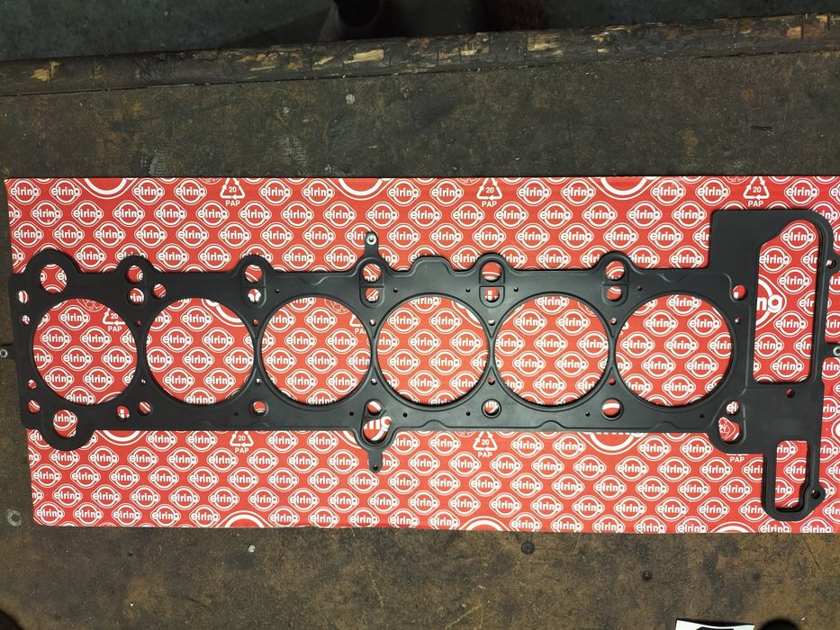 Uszczelka turbo 3mm m50b25 polecam!!