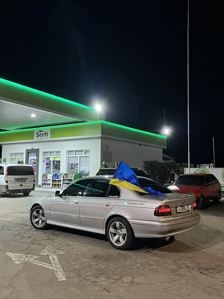 Продаю BMW e39 3.0