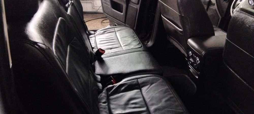 Ford Flex ( сімейний , 7 місць, повний привід)