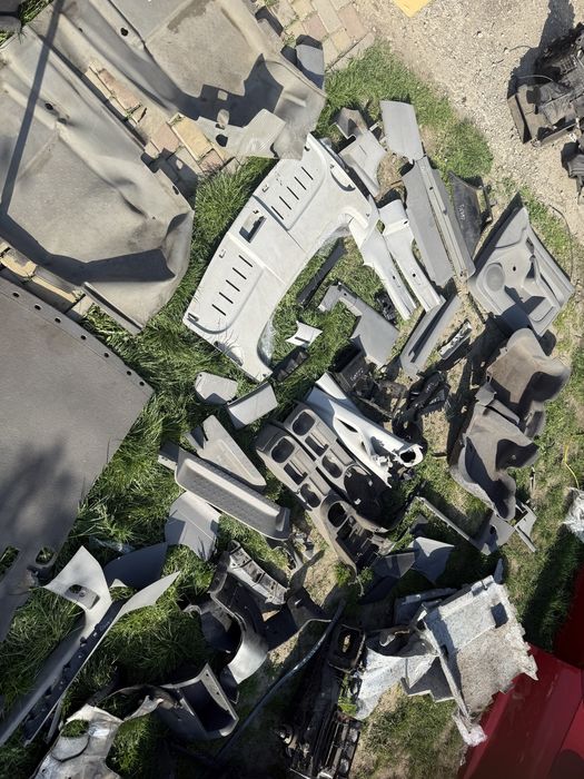 Кадик Caddy Салон елементи салону Автозапчастини-автодеталі