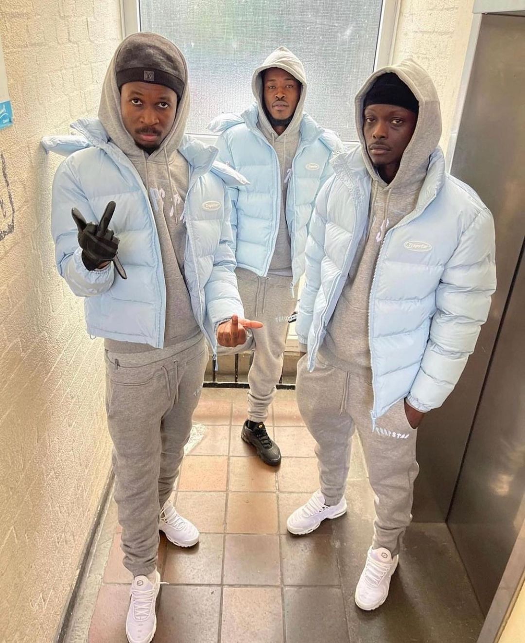 TRAPSTAR puffer jacket baby blue