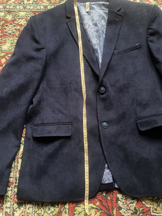 Піджак чоловічий  абсолютно Новий !!! Розмір L- XL