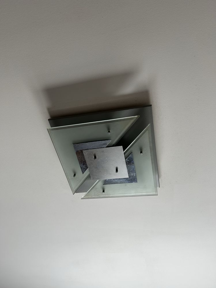 Cadeiro de tecto