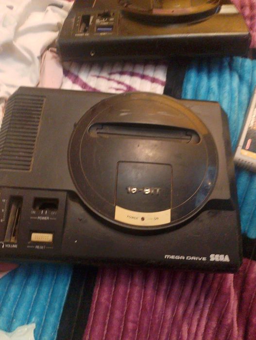 Sega mega drive 2 dwie sztuki