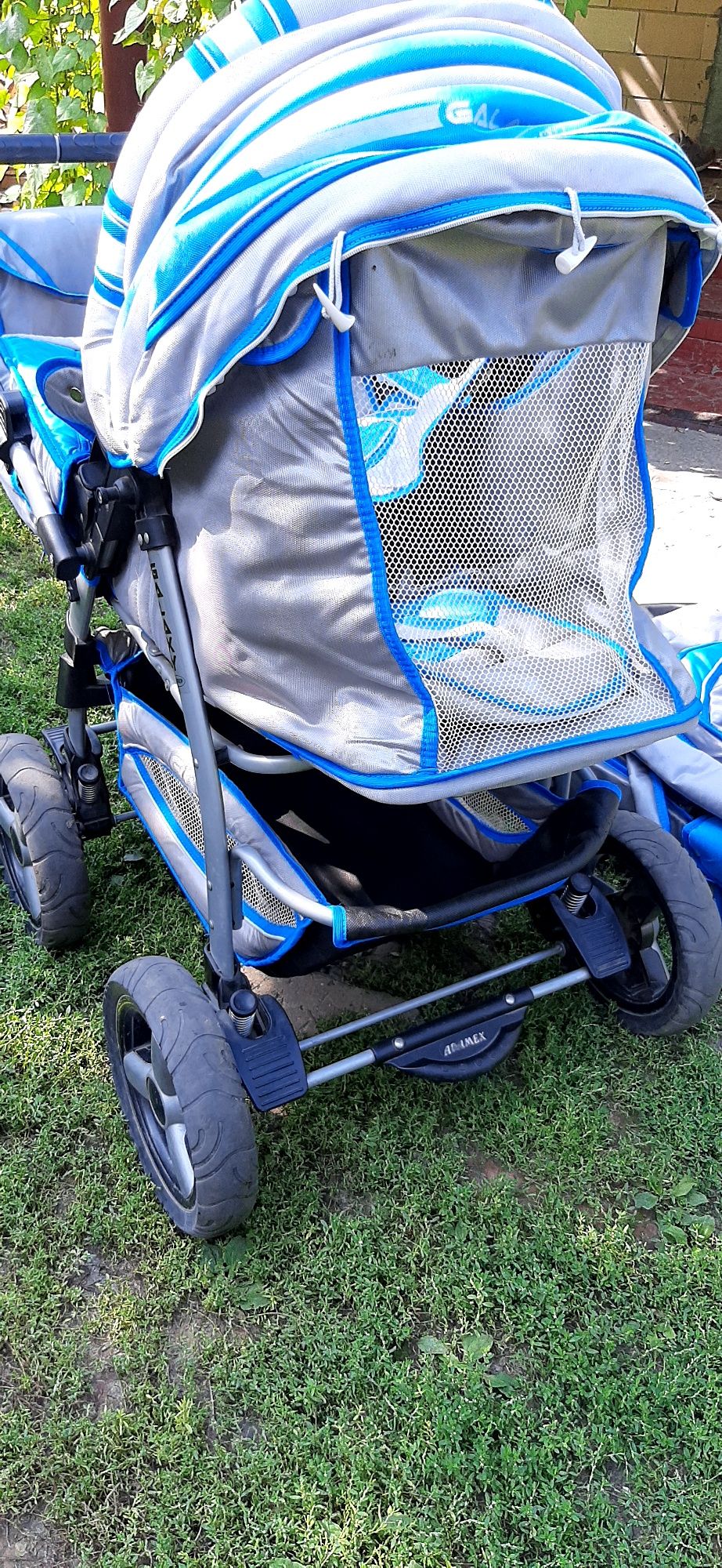 Продам детскую коляскy Adamex Galaxy 2в1.