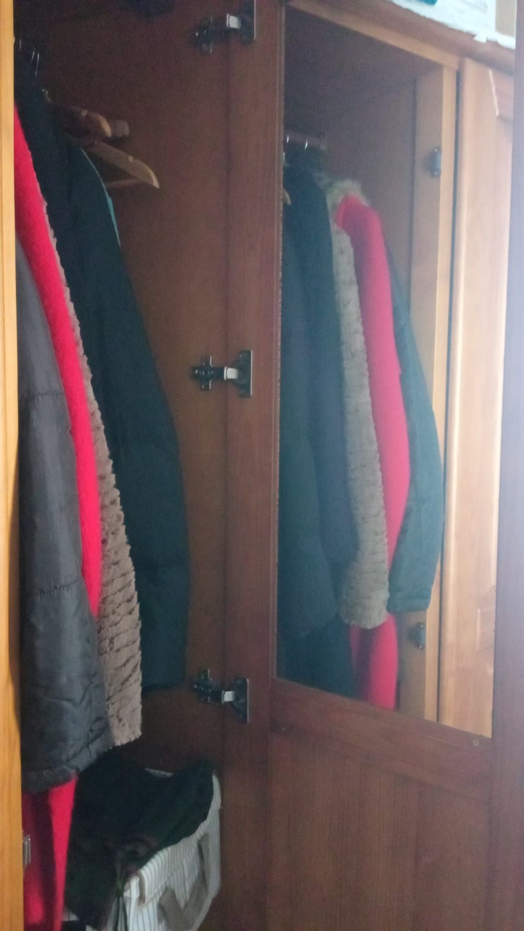 Vende-se mobília de quarto casal