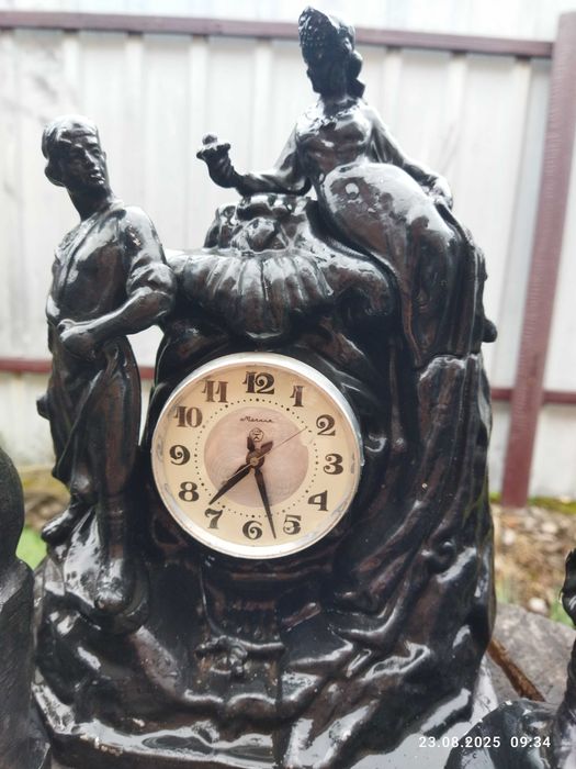 продам часы хозяйка медной горы