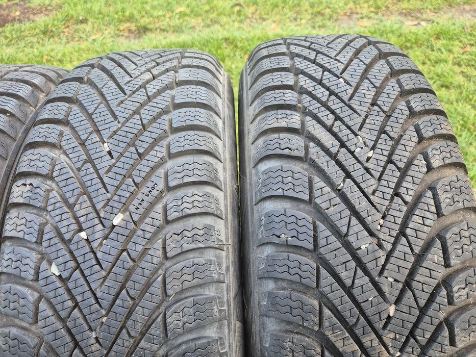 Jak nowe 195/60/15 4x8.50mm dot2319r PIRELLi Winter cinturato