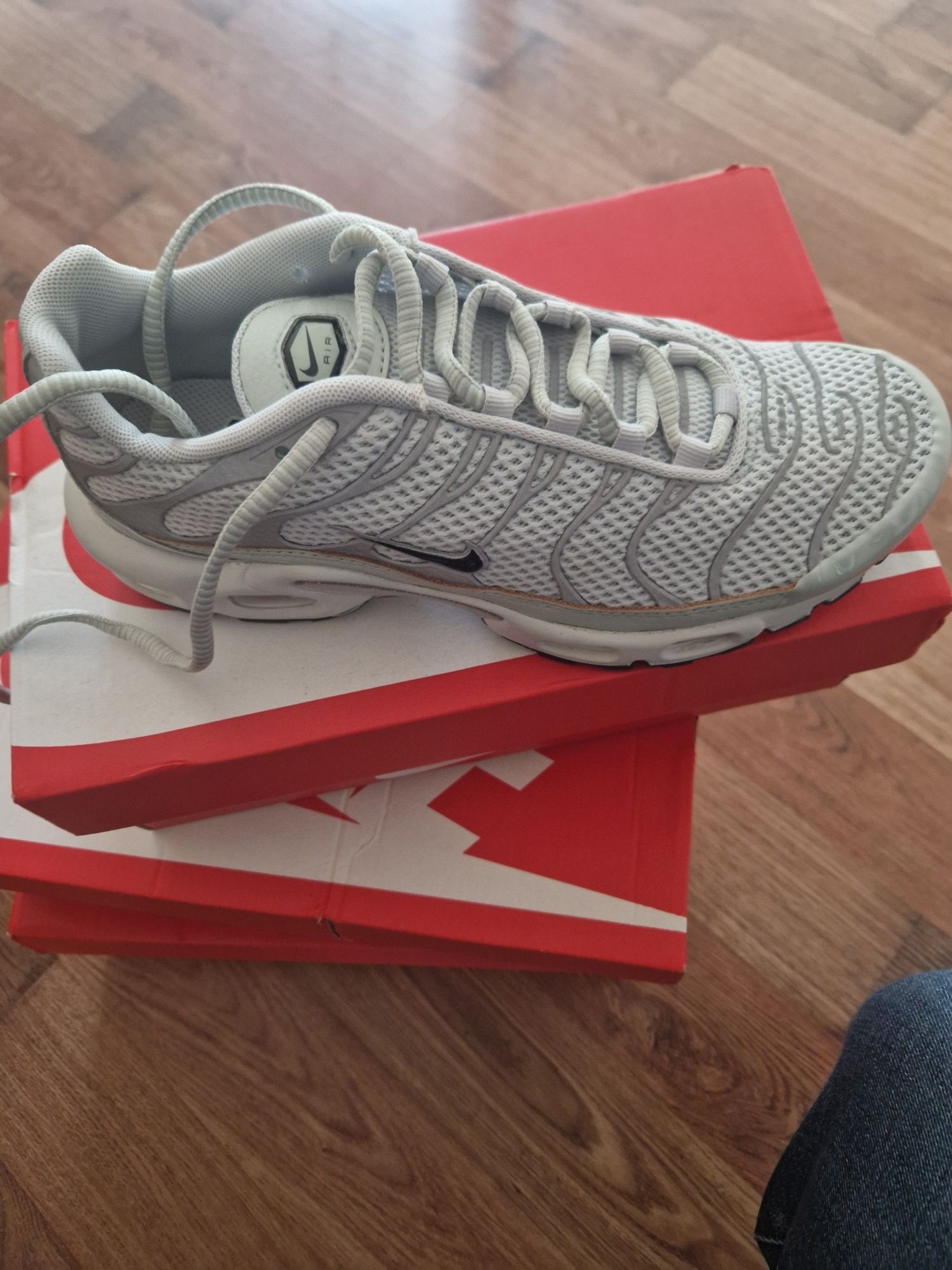 Жіночі кросівки Nike Air 8480