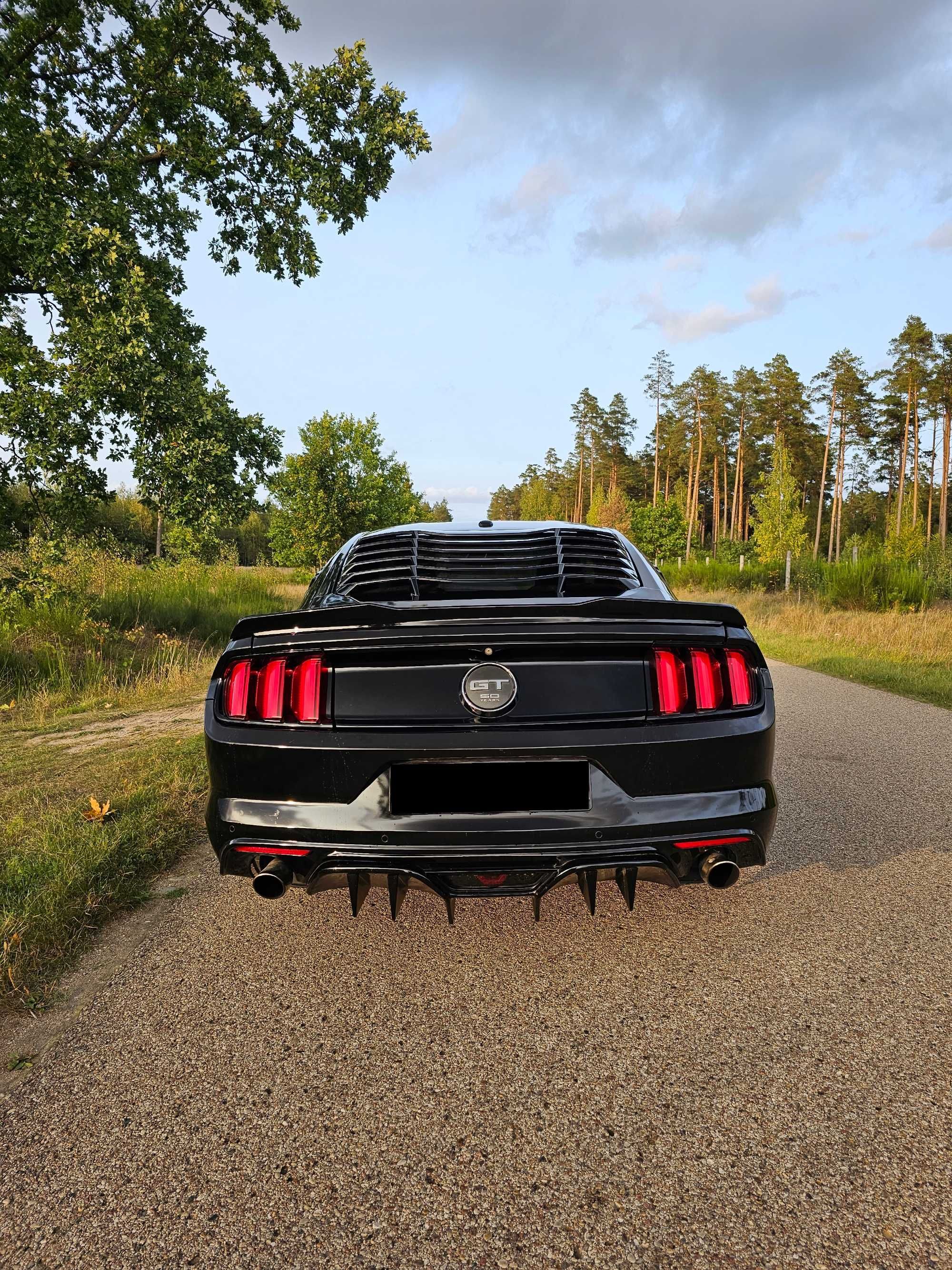 Ford Mustang VI 5.0 V8 50th aniversary edition