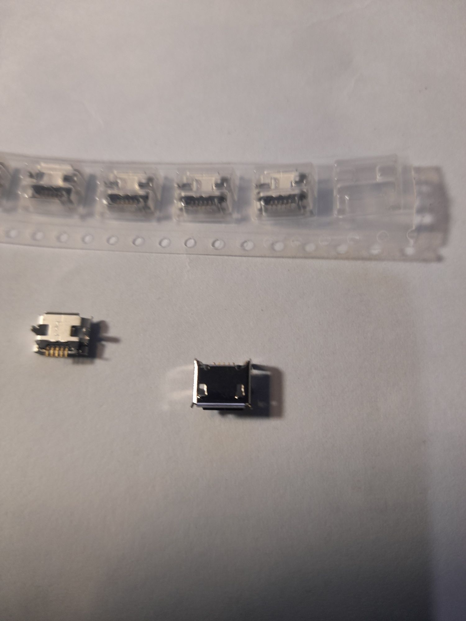 Гніздо зарядкі micro usb