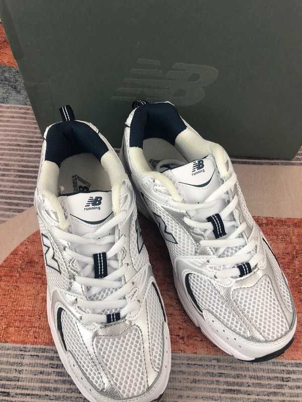 Srebrny*Prezent Damskie New Balance530 UnisexTrampki roz. 36.5