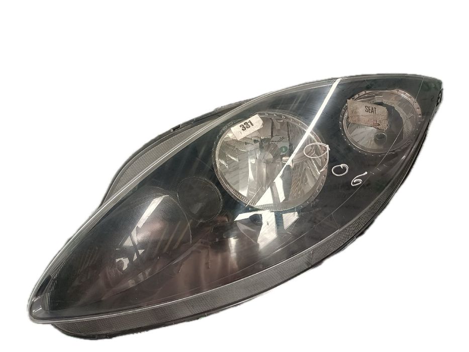 Ótica / farol esquerda SEAT Altea (5P1)