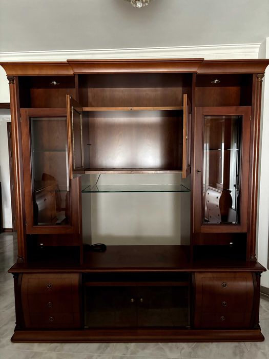 Móvel sala de jantar para TV, c/ mini bar e iluminação