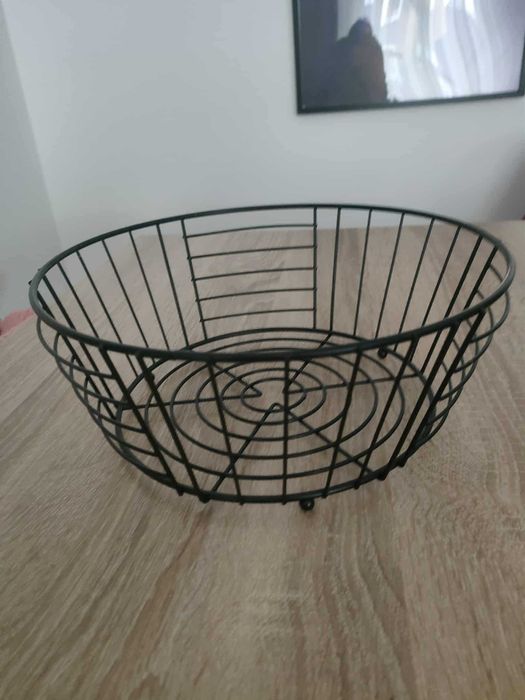 Koszyk metalowy czarny DUNCAN HOMLA 27x11 cm