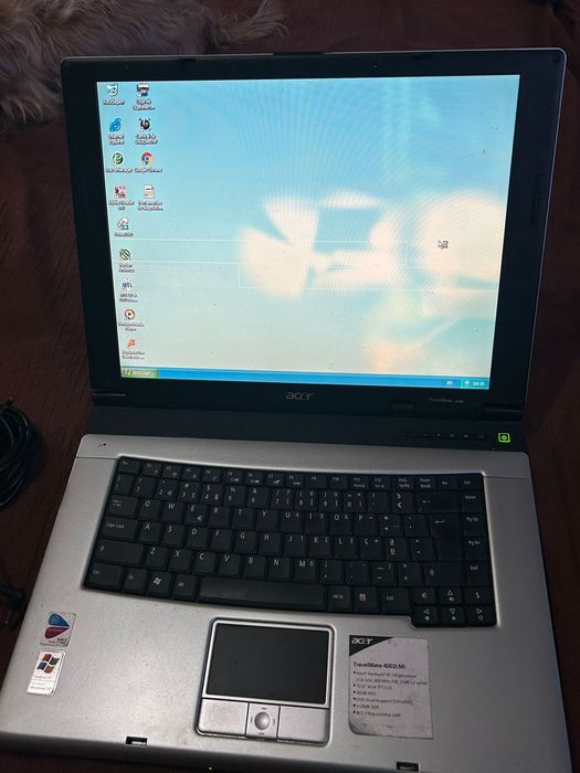 PC Acer TravelMate 4002LMi
