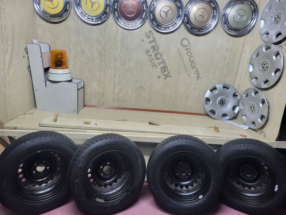 Зимові шини з дисками 195/65 R15 “Taurus Winter”