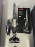 AEG CLEAN 5000 Odkurzacz akumulatorowy 2w1 OUTLET