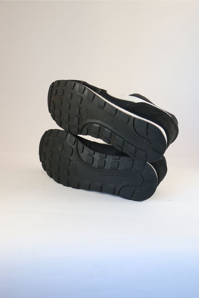 Nike MD Runner 2 (GS) 807316-001 Розмір 38,5